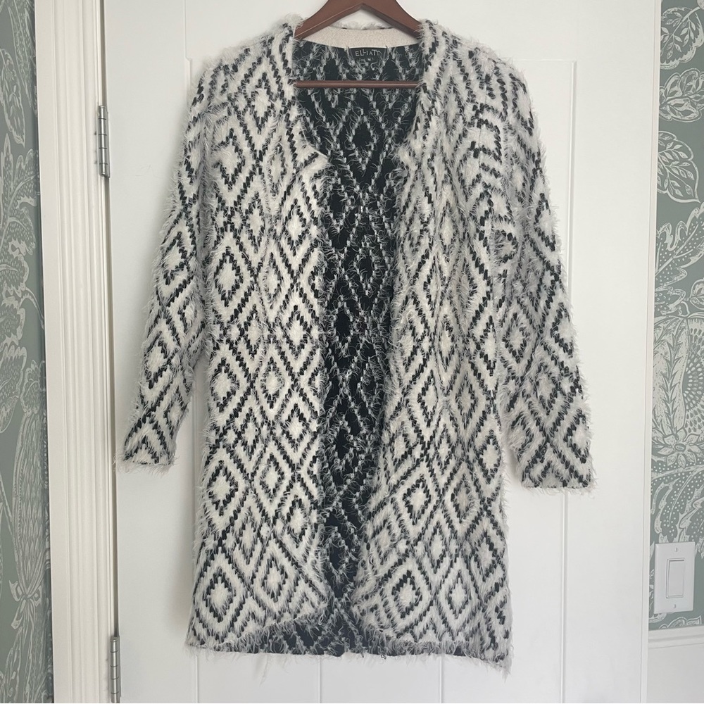 Elliatt Fuzzy Cardigan, Size Medium